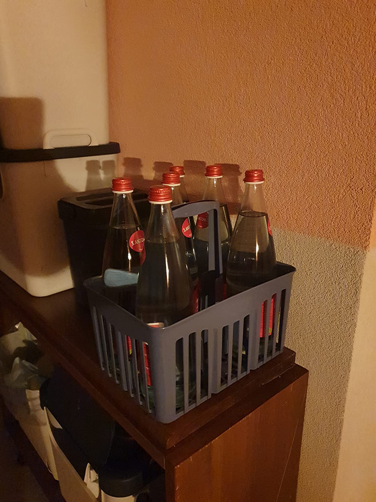 Ordine in cantina finalmente