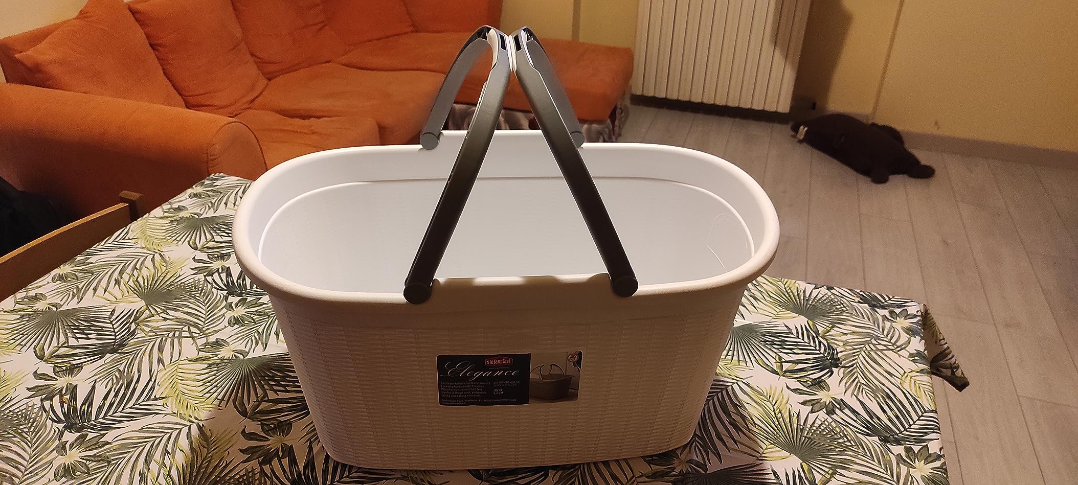 Ottima per armadio e cantina